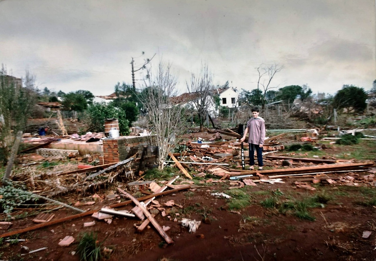 VENTOS DA MORTE, VENTOS DA VIDA